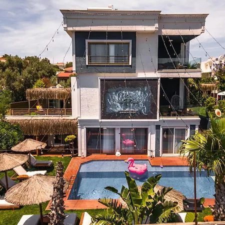 Mistral Alacati Hotel